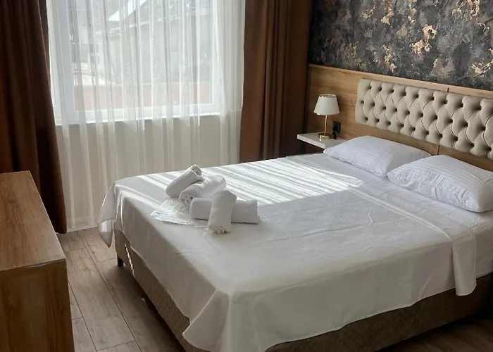 Cam 호텔 에드레미트