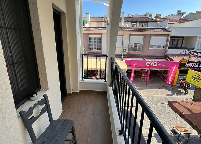 Cam Szálloda Edremit